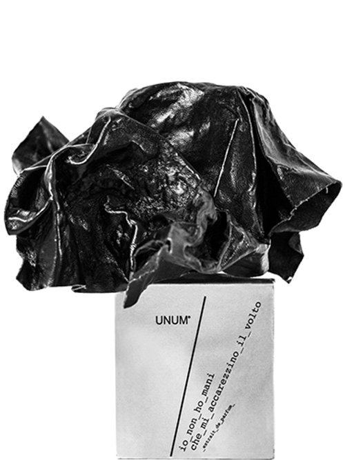 Io Non Ho Mani Che Mi Accarezzino Il Voltoi